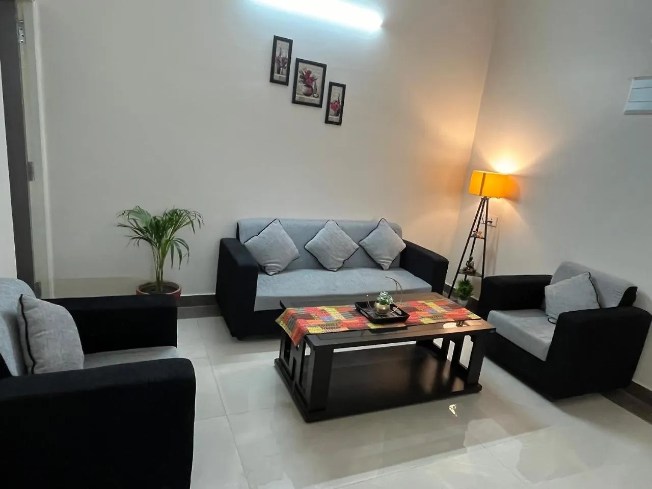 Kashi Kastle Krishna - Luxury 2Bhk Near Assi Ghat الهند