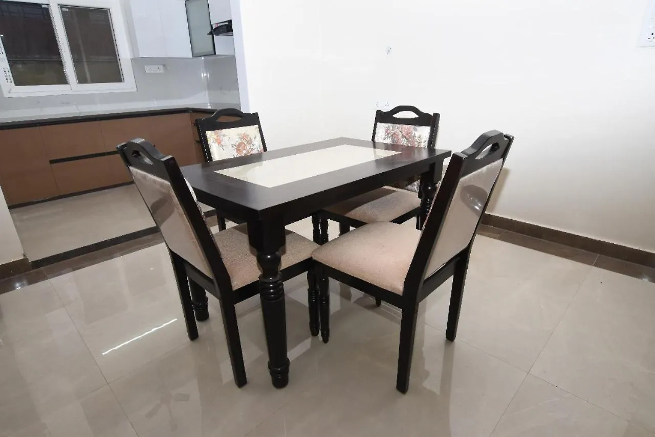 Kashi Kastle Krishna - Luxury 2Bhk Near Assi Ghat 0*, فاراناسي الهند