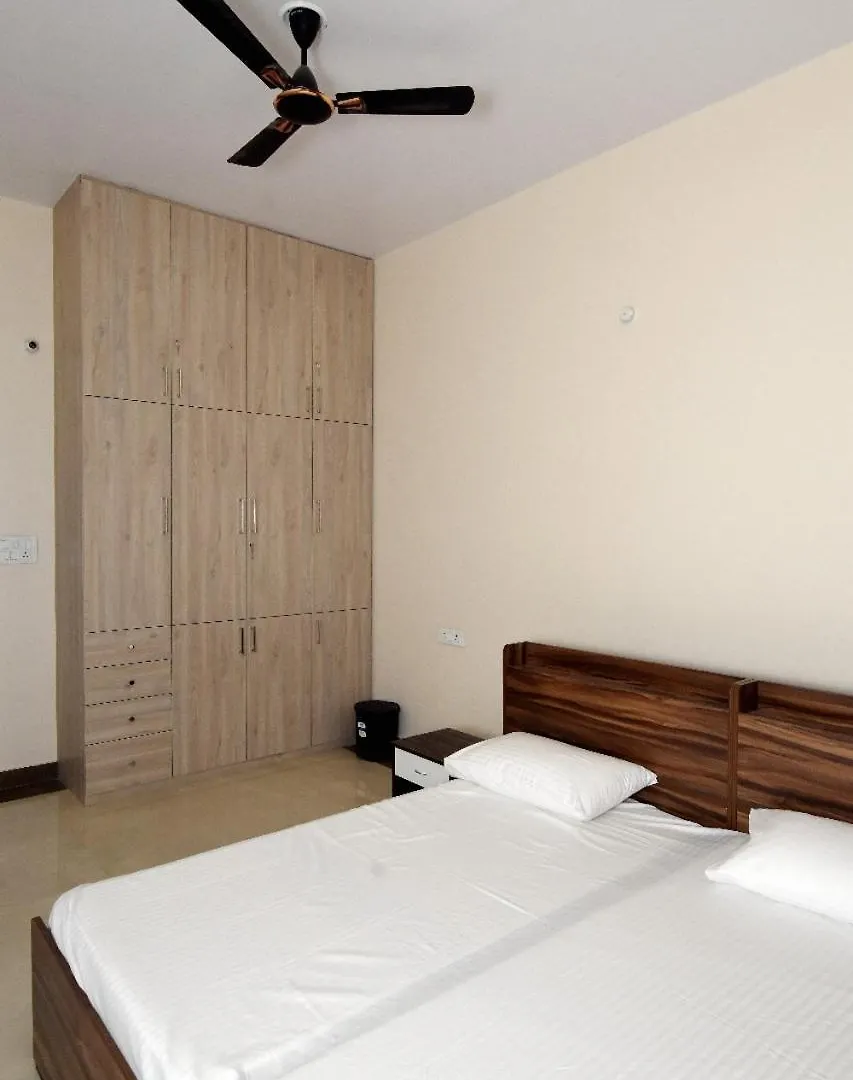 Kashi Kastle Krishna - Luxury 2Bhk Near Assi Ghat الهند