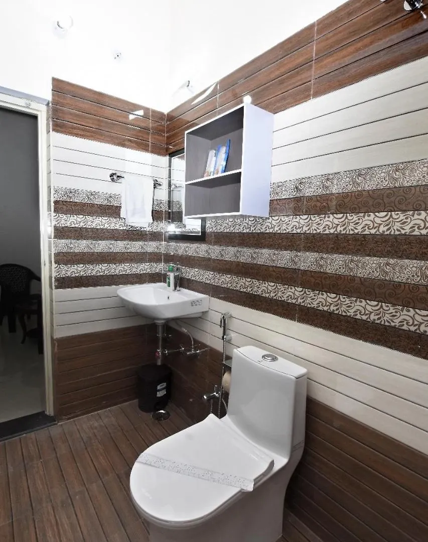 Kashi Kastle Krishna - Luxury 2Bhk Near Assi Ghat 0*, فاراناسي